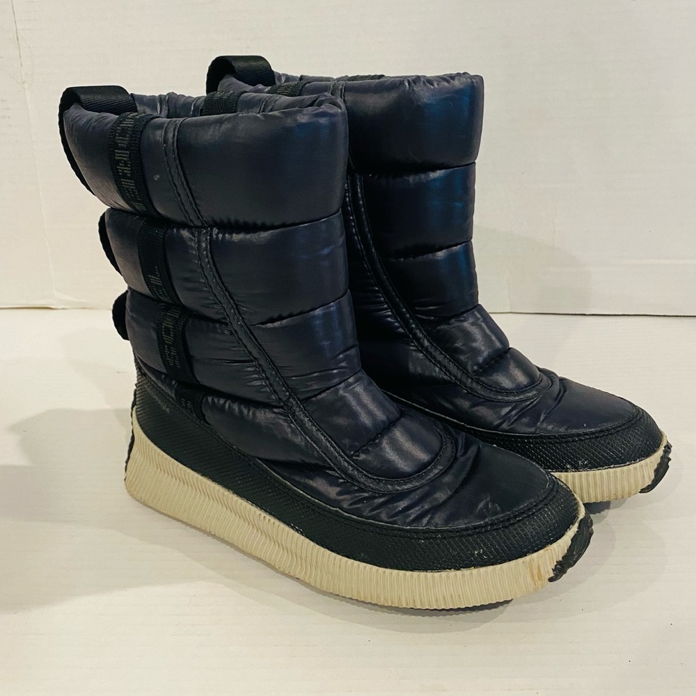 SOREL Out’ N About Puffy Mid WATERPROOF Womens Navy Blue boots  size 7, UK 5 EU